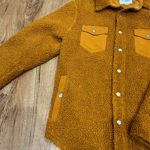 Jacket - Picture 3 of 3